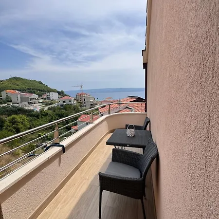 San Monte * Podstrana